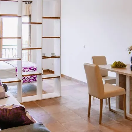 Apartment Fully Renovated With A Seaview